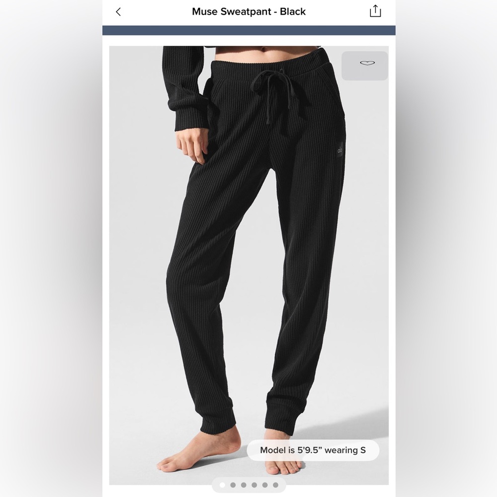 ALO Yoga Muse sweatpants